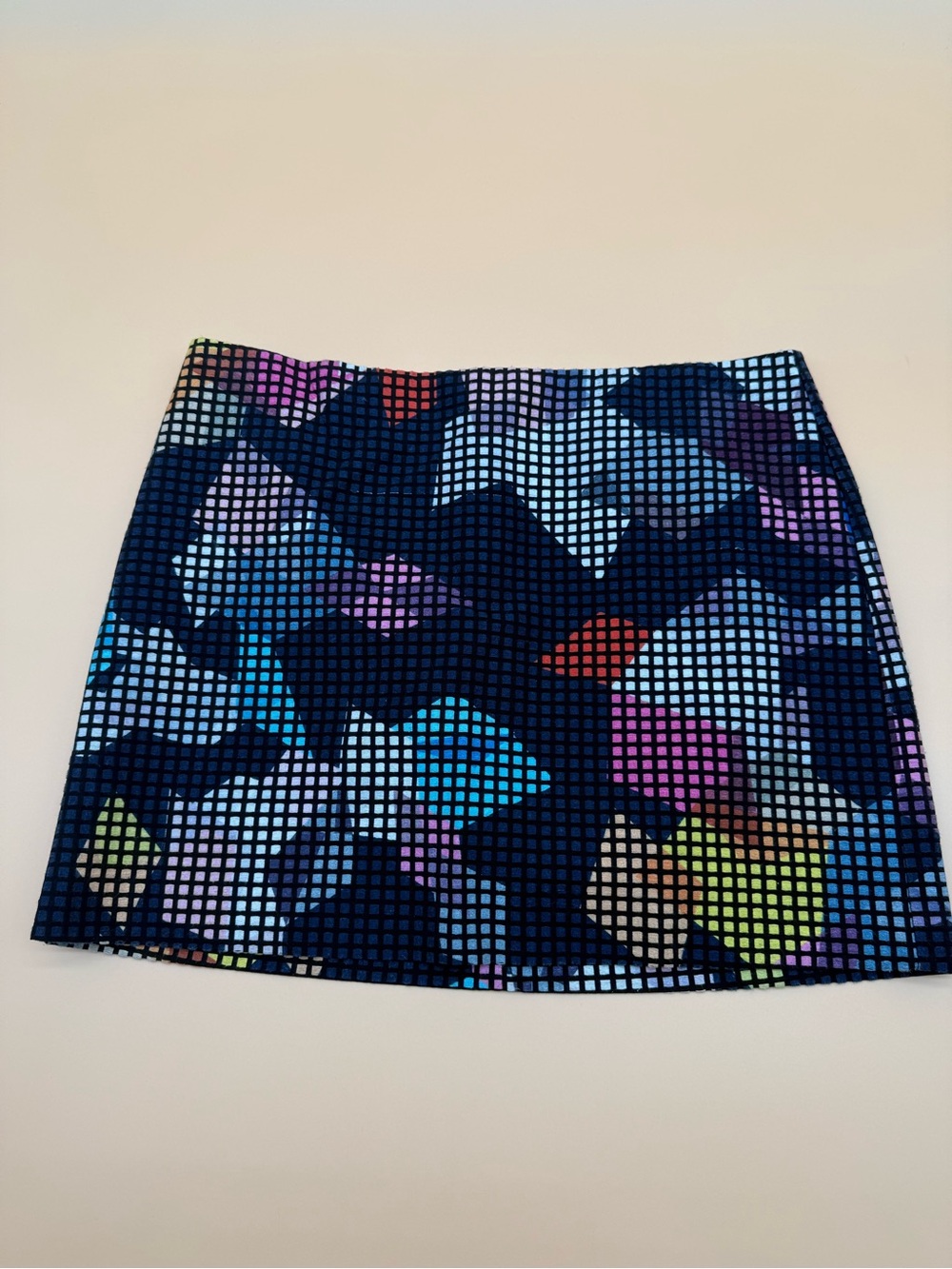 Trina Turk Abstract Geometric Print Mini Skirt Size 4 Mod Y2K Retro Pixel Print